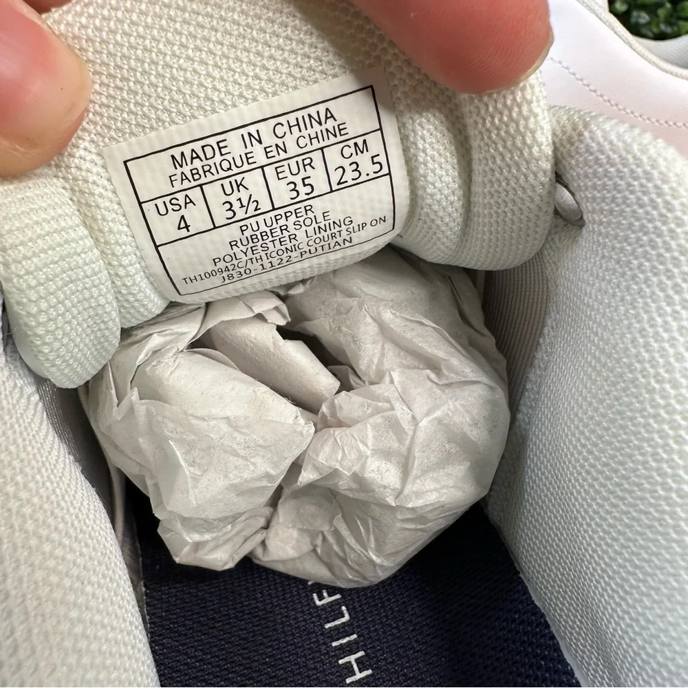 Tommy Hilfiger White  The Iconic court slip on Sneakers new‎ in box